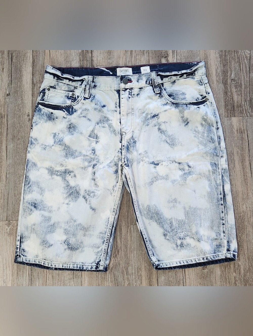 Decibel Dry Goods Mens 40x12 Acid Wash Light Denim Blue Jean Shorts